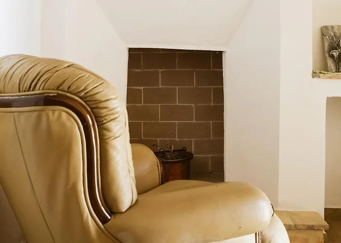 Tenute Donna Franca Фермерский дом *